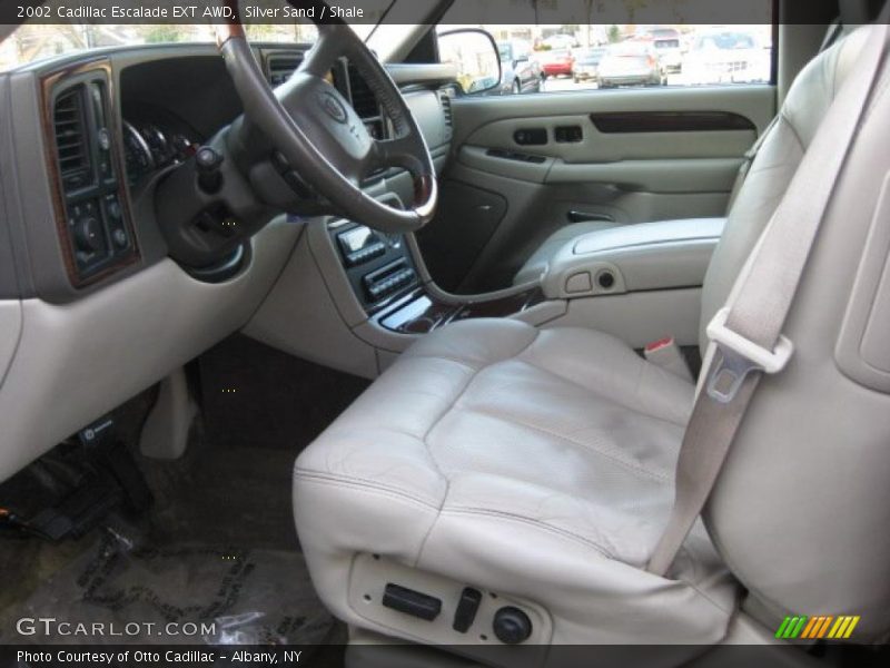 Silver Sand / Shale 2002 Cadillac Escalade EXT AWD