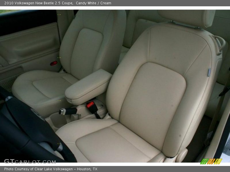 Candy White / Cream 2010 Volkswagen New Beetle 2.5 Coupe