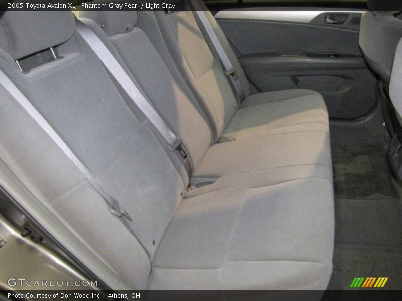 Phantom Gray Pearl / Light Gray 2005 Toyota Avalon XL
