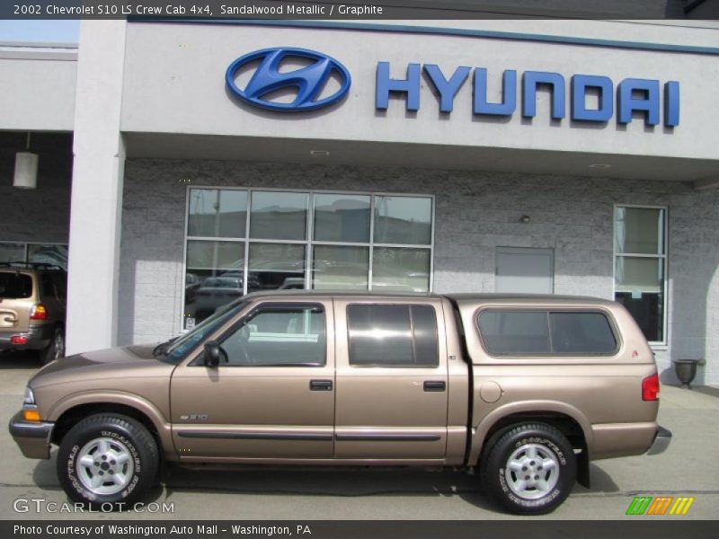 Sandalwood Metallic / Graphite 2002 Chevrolet S10 LS Crew Cab 4x4