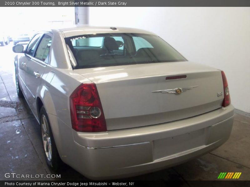 Bright Silver Metallic / Dark Slate Gray 2010 Chrysler 300 Touring