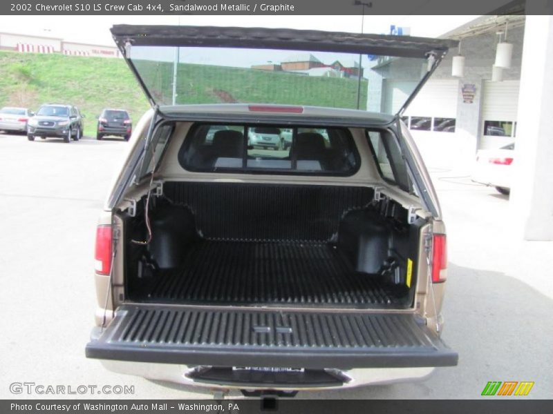 Sandalwood Metallic / Graphite 2002 Chevrolet S10 LS Crew Cab 4x4