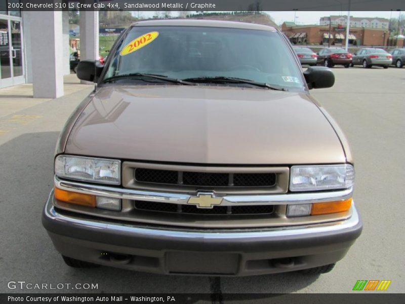 Sandalwood Metallic / Graphite 2002 Chevrolet S10 LS Crew Cab 4x4