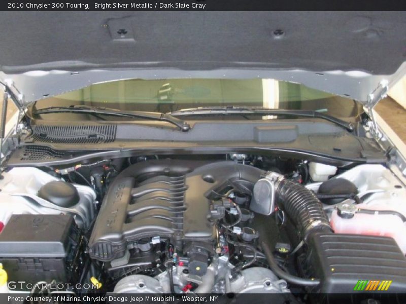 Bright Silver Metallic / Dark Slate Gray 2010 Chrysler 300 Touring