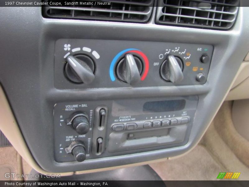 Sandrift Metallic / Neutral 1997 Chevrolet Cavalier Coupe