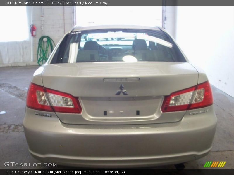 Quick Silver Pearl / Medium Gray 2010 Mitsubishi Galant ES