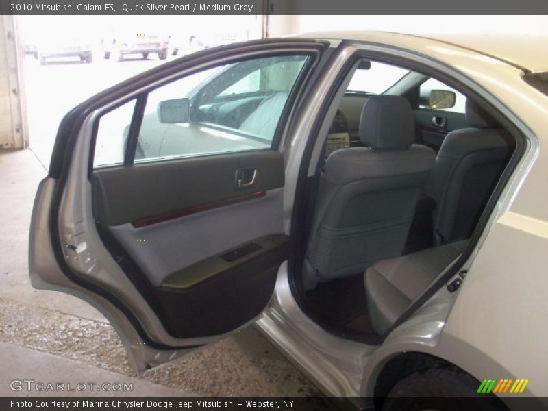 Quick Silver Pearl / Medium Gray 2010 Mitsubishi Galant ES