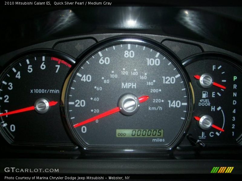 Quick Silver Pearl / Medium Gray 2010 Mitsubishi Galant ES