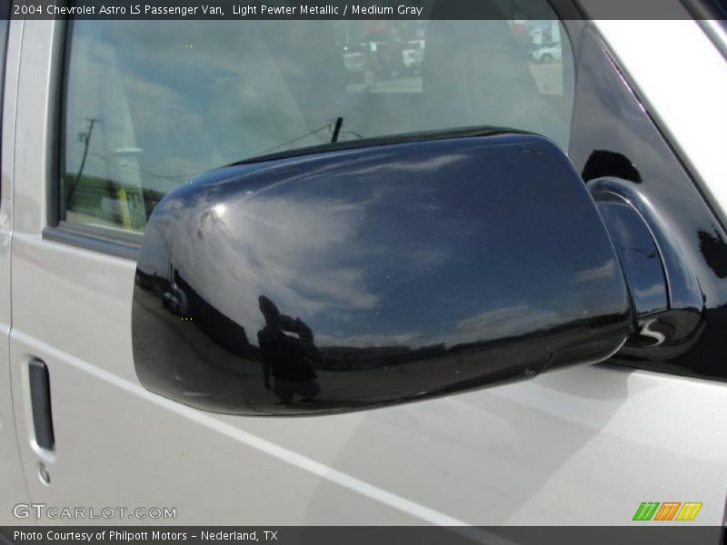 Light Pewter Metallic / Medium Gray 2004 Chevrolet Astro LS Passenger Van