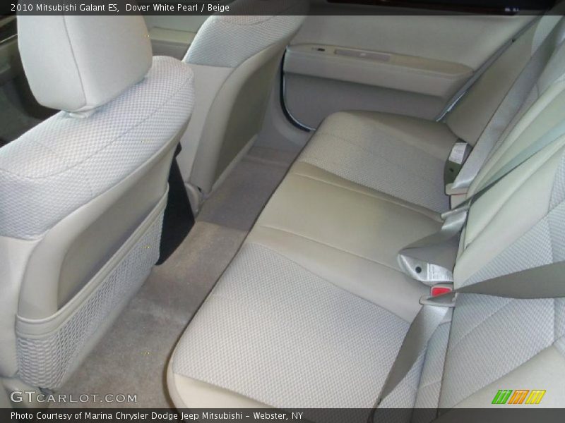 Dover White Pearl / Beige 2010 Mitsubishi Galant ES