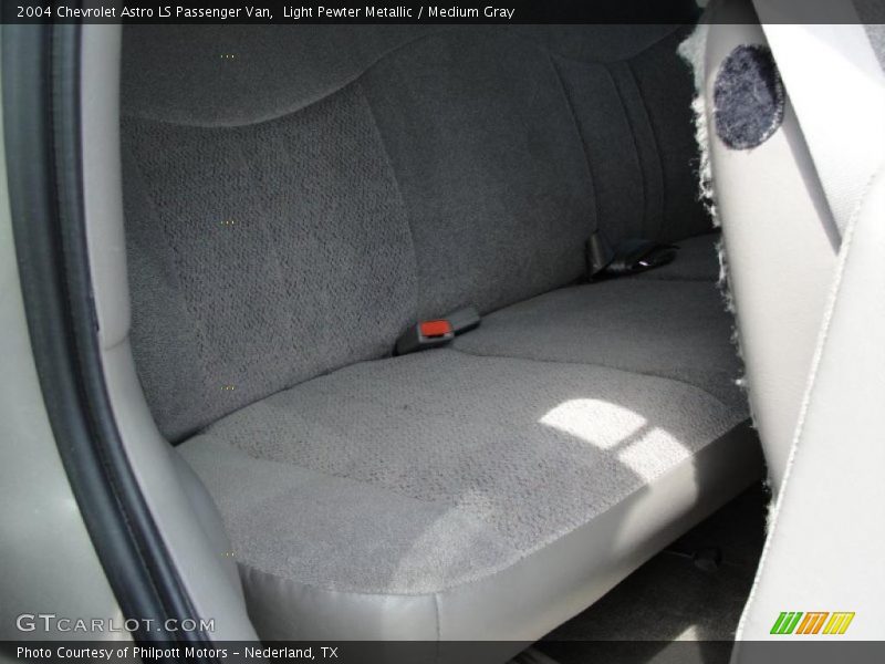 Light Pewter Metallic / Medium Gray 2004 Chevrolet Astro LS Passenger Van