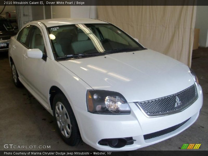 Dover White Pearl / Beige 2010 Mitsubishi Galant ES