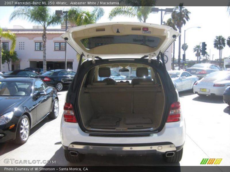 Alabaster White / Macadamia 2007 Mercedes-Benz ML 350 4Matic