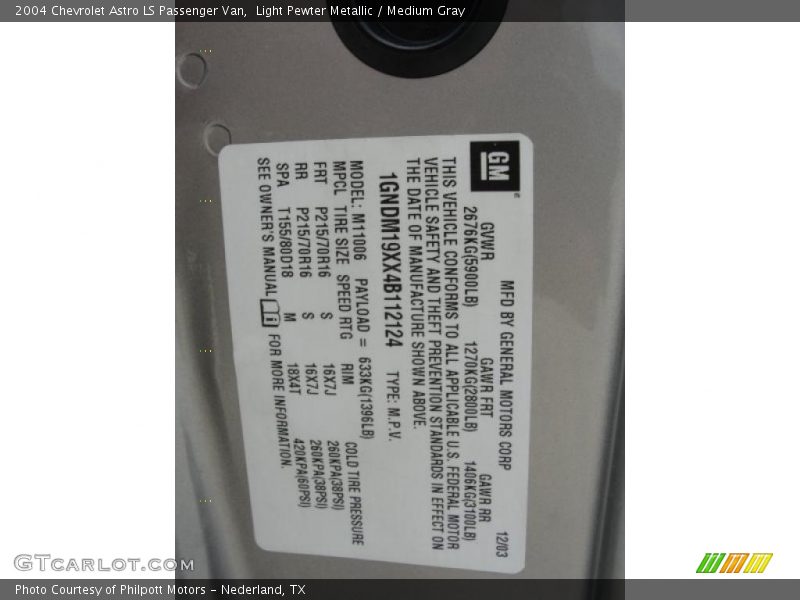 Light Pewter Metallic / Medium Gray 2004 Chevrolet Astro LS Passenger Van