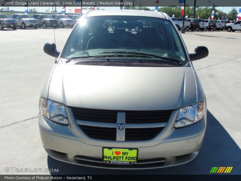 Linen Gold Metallic / Medium Slate Gray 2005 Dodge Grand Caravan SE