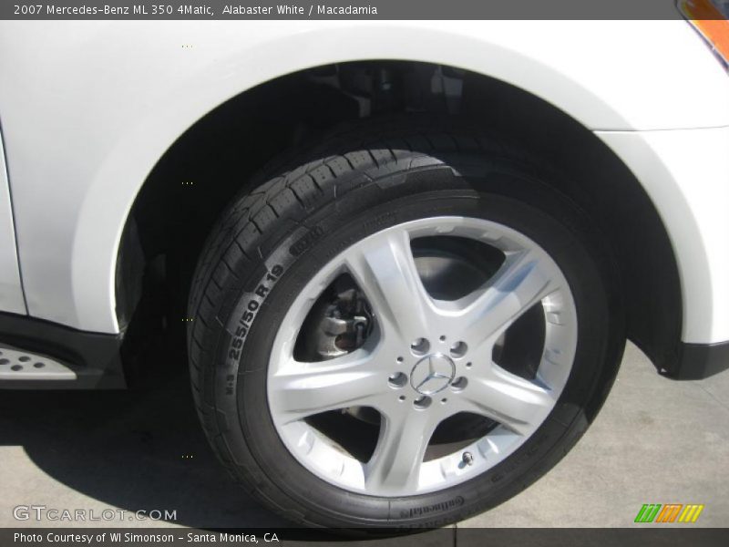 Alabaster White / Macadamia 2007 Mercedes-Benz ML 350 4Matic