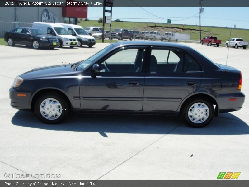 Stormy Gray / Gray 2005 Hyundai Accent GLS Sedan