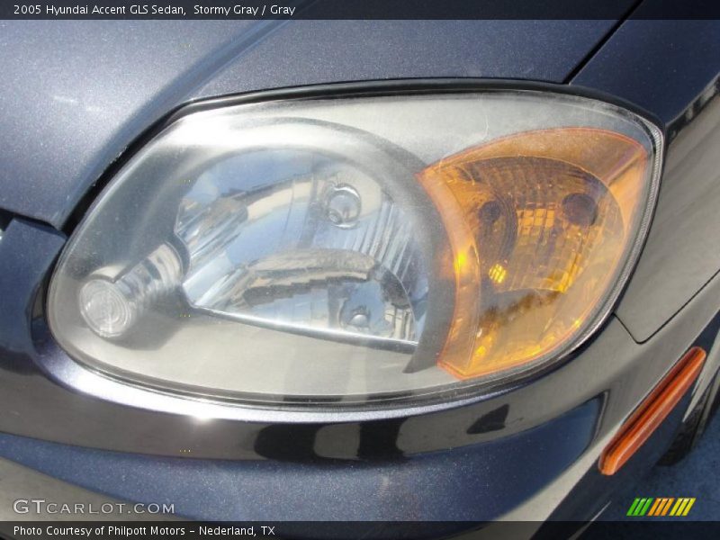 Stormy Gray / Gray 2005 Hyundai Accent GLS Sedan
