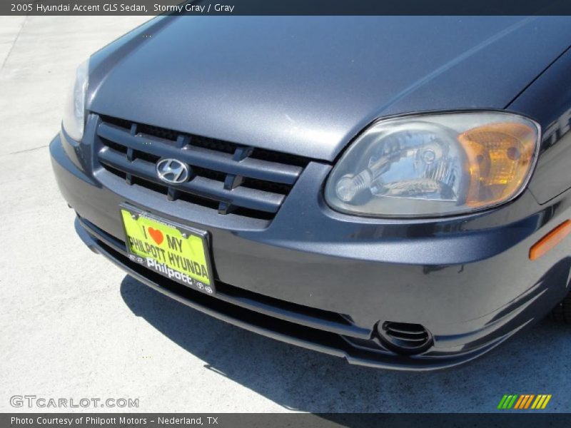 Stormy Gray / Gray 2005 Hyundai Accent GLS Sedan