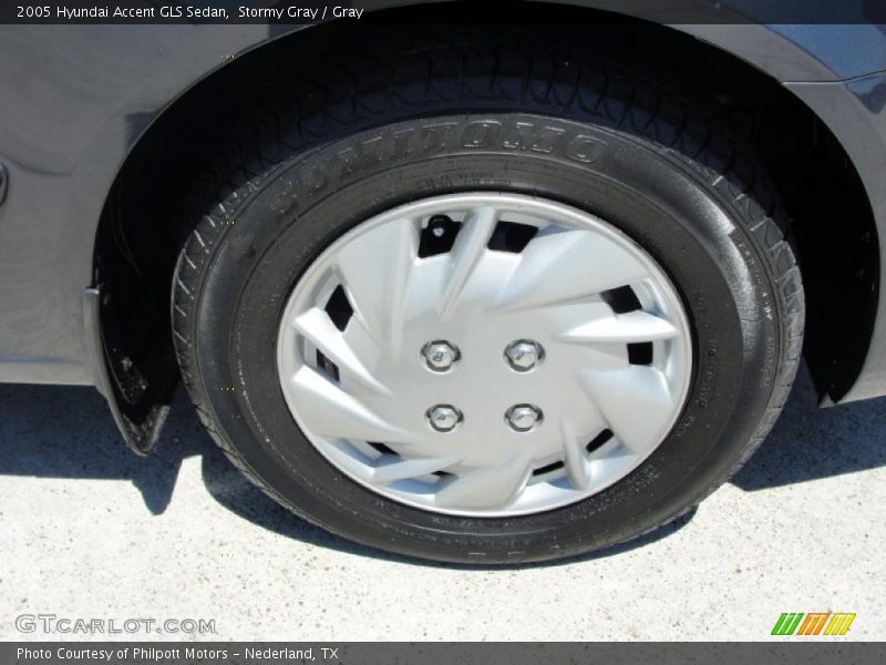 Stormy Gray / Gray 2005 Hyundai Accent GLS Sedan