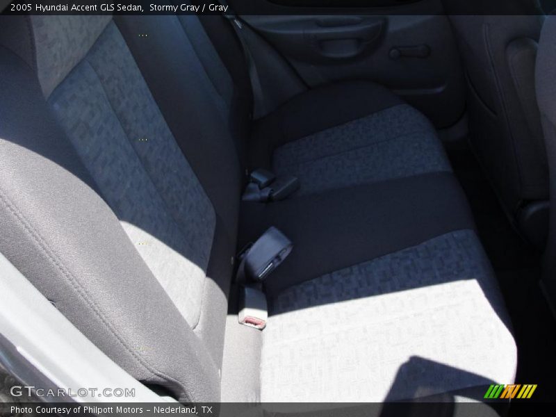 Stormy Gray / Gray 2005 Hyundai Accent GLS Sedan