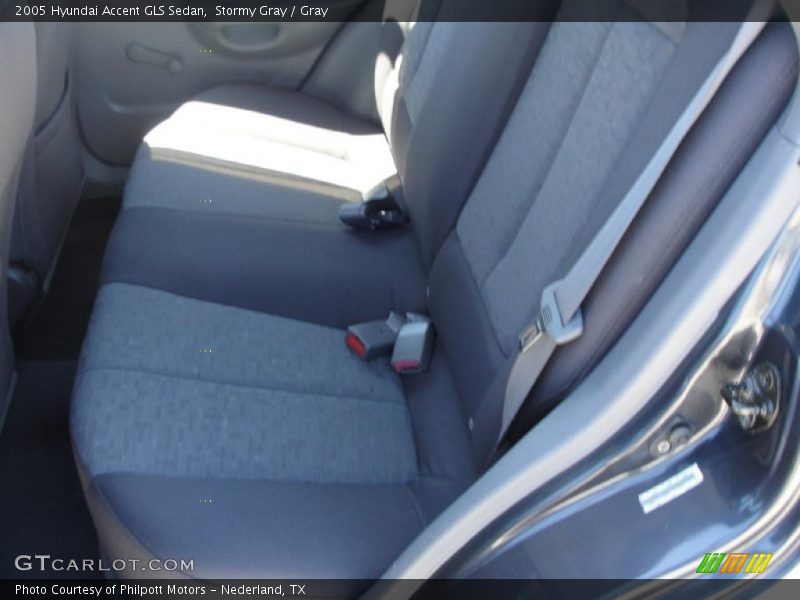 Stormy Gray / Gray 2005 Hyundai Accent GLS Sedan