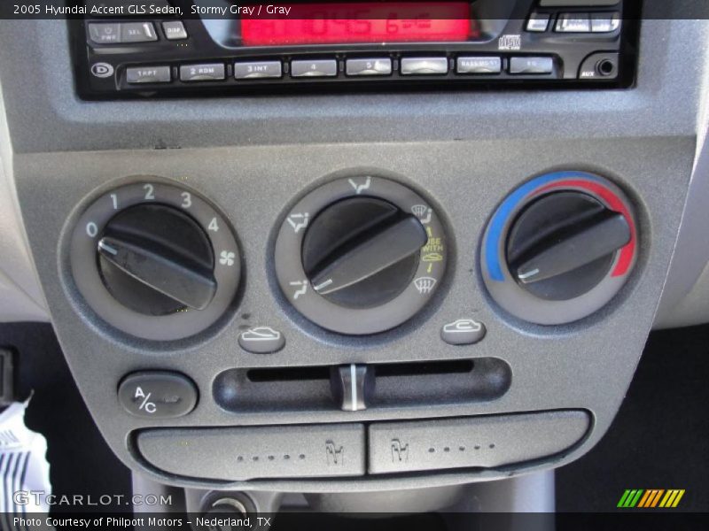 Stormy Gray / Gray 2005 Hyundai Accent GLS Sedan