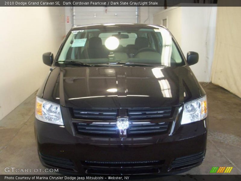 Dark Cordovan Pearlcoat / Dark Slate Gray/Light Shale 2010 Dodge Grand Caravan SE