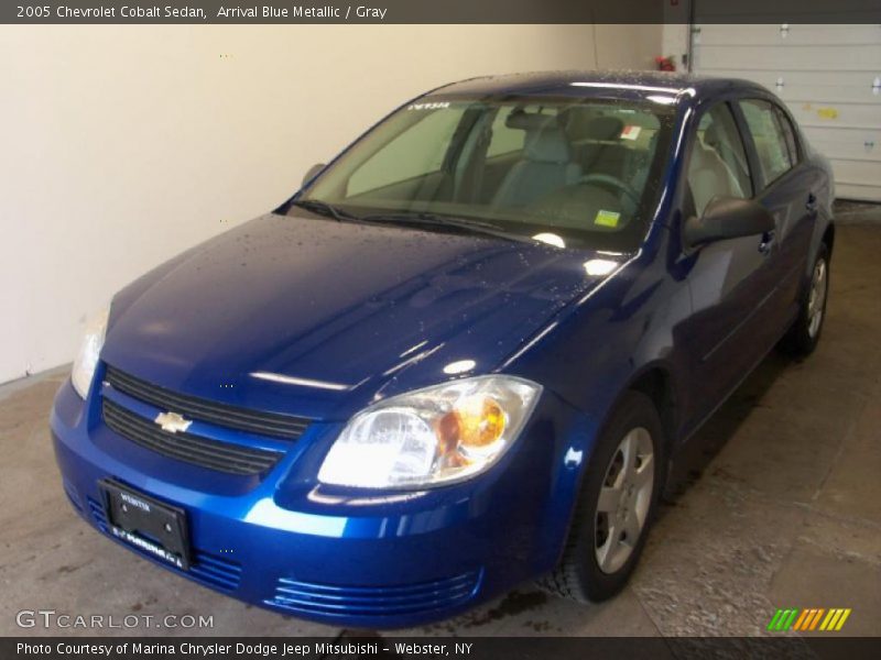 Arrival Blue Metallic / Gray 2005 Chevrolet Cobalt Sedan