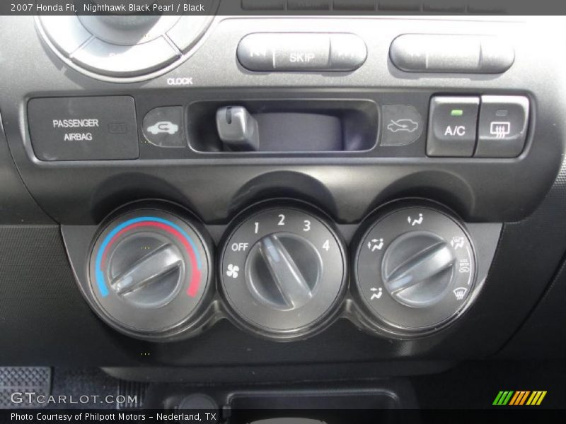 Nighthawk Black Pearl / Black 2007 Honda Fit