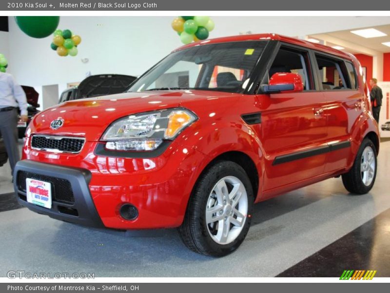Molten Red / Black Soul Logo Cloth 2010 Kia Soul +