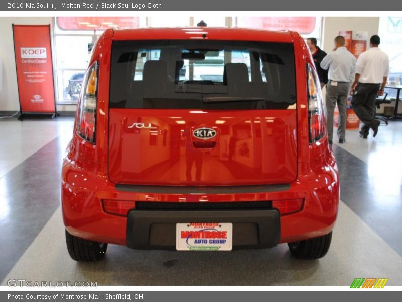 Molten Red / Black Soul Logo Cloth 2010 Kia Soul +