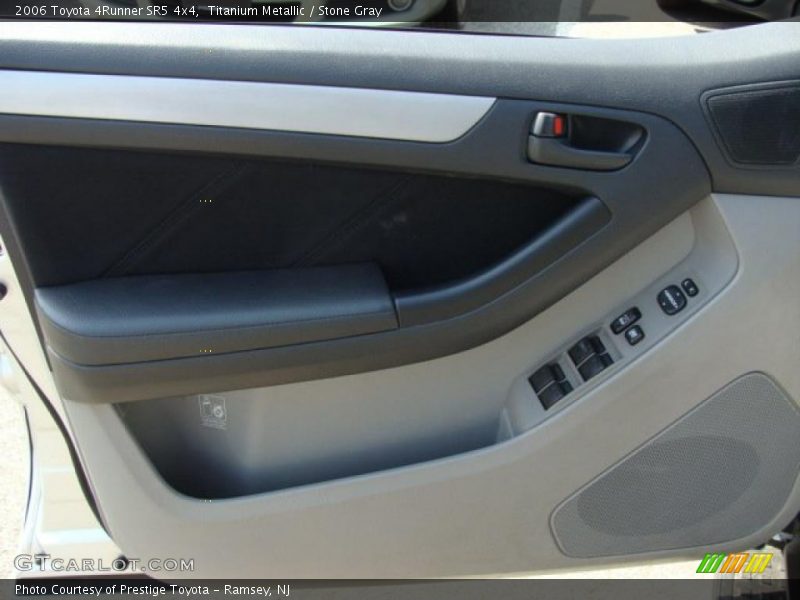Titanium Metallic / Stone Gray 2006 Toyota 4Runner SR5 4x4