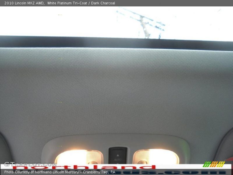 White Platinum Tri-Coat / Dark Charcoal 2010 Lincoln MKZ AWD