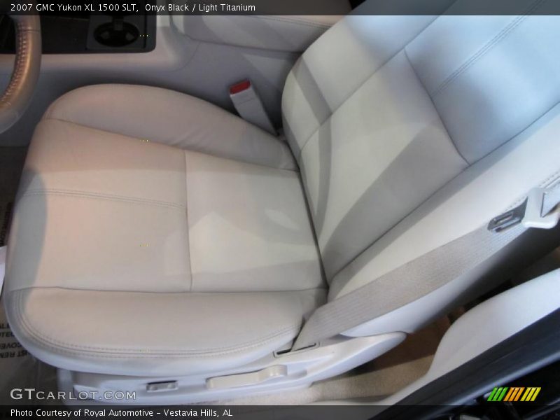 Onyx Black / Light Titanium 2007 GMC Yukon XL 1500 SLT