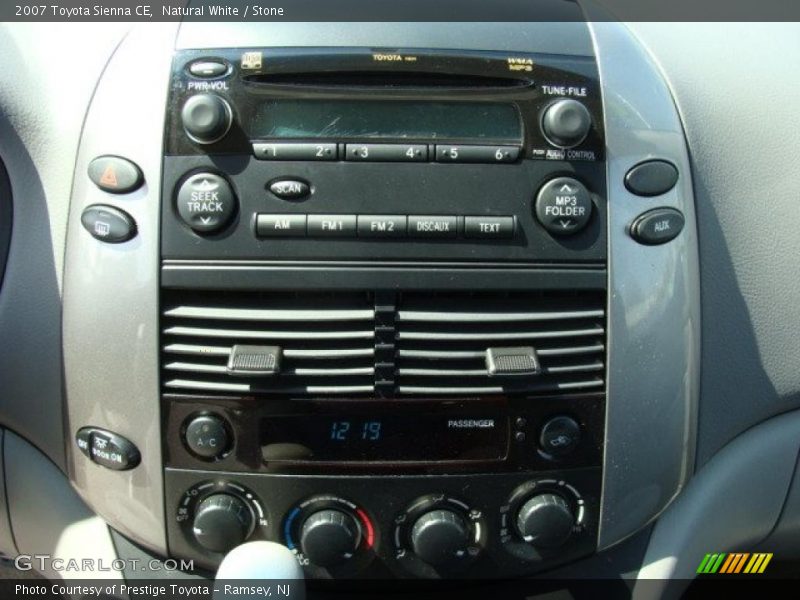 Natural White / Stone 2007 Toyota Sienna CE