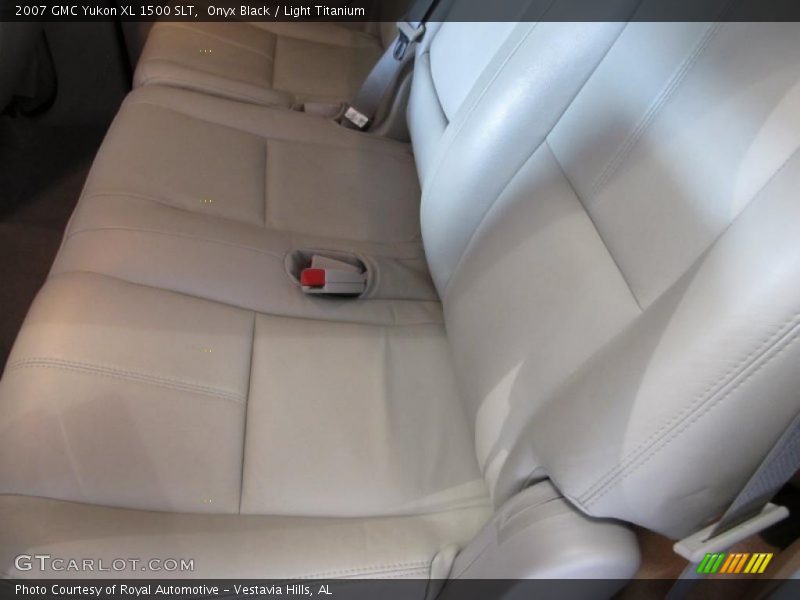 Onyx Black / Light Titanium 2007 GMC Yukon XL 1500 SLT