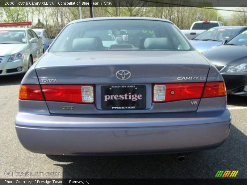 Constellation Blue Pearl / Gray 2000 Toyota Camry XLE V6
