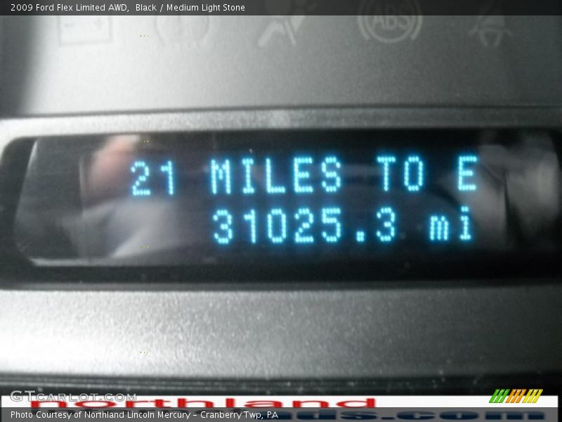 Black / Medium Light Stone 2009 Ford Flex Limited AWD