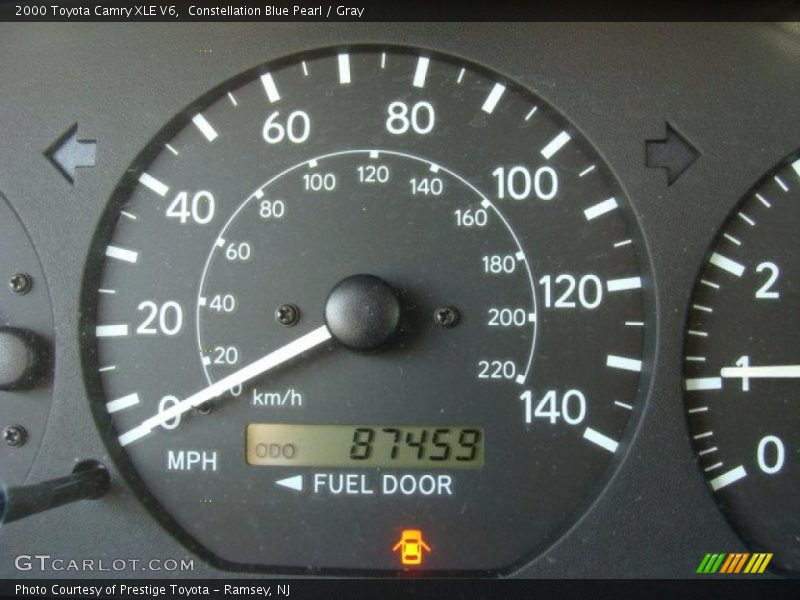 Constellation Blue Pearl / Gray 2000 Toyota Camry XLE V6