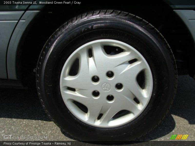 Woodland Green Pearl / Gray 2003 Toyota Sienna LE
