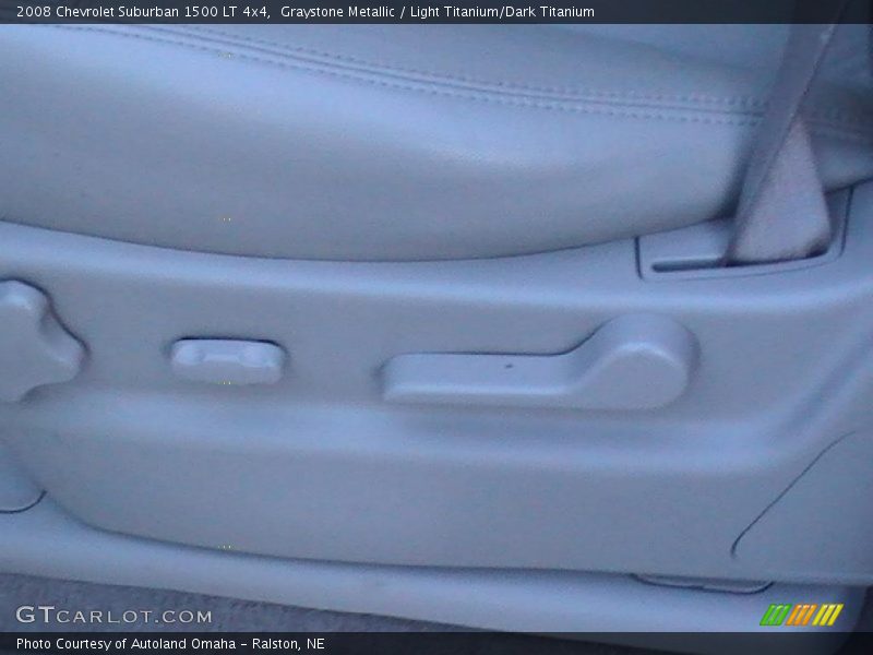 Graystone Metallic / Light Titanium/Dark Titanium 2008 Chevrolet Suburban 1500 LT 4x4