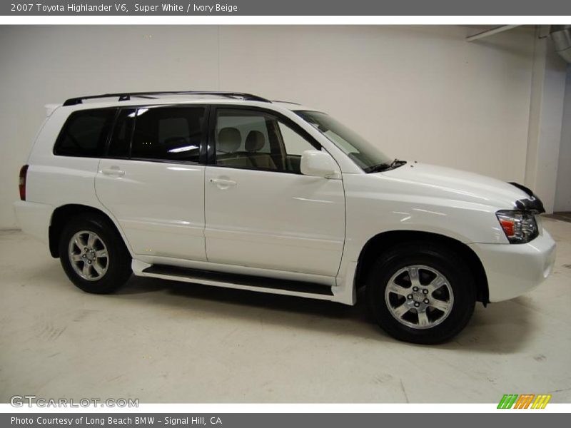 Super White / Ivory Beige 2007 Toyota Highlander V6