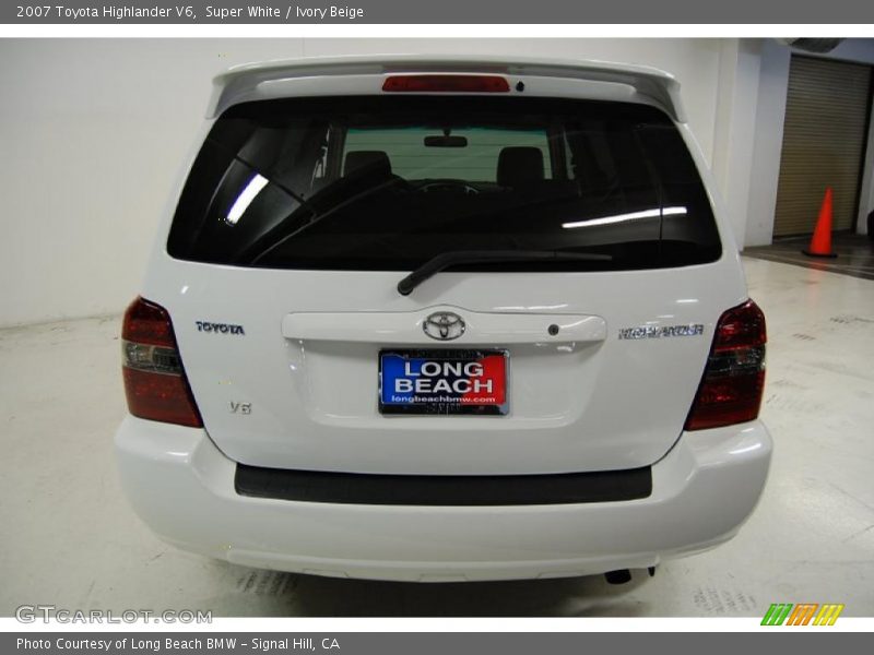 Super White / Ivory Beige 2007 Toyota Highlander V6