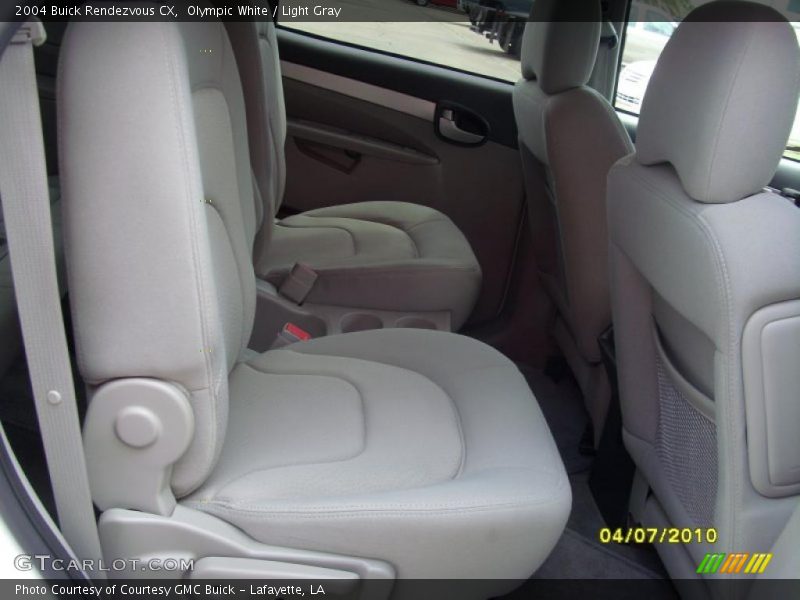 Olympic White / Light Gray 2004 Buick Rendezvous CX