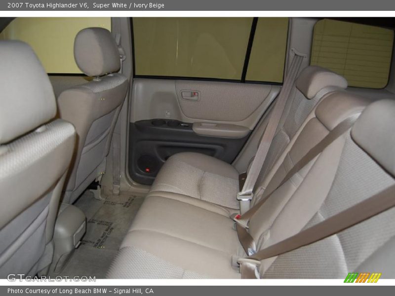 Super White / Ivory Beige 2007 Toyota Highlander V6