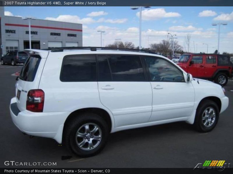 Super White / Ivory Beige 2007 Toyota Highlander V6 4WD