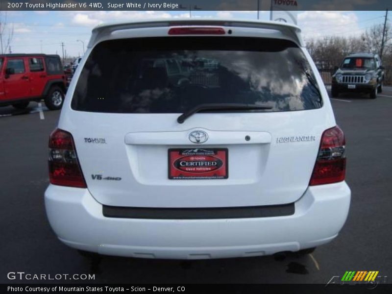 Super White / Ivory Beige 2007 Toyota Highlander V6 4WD