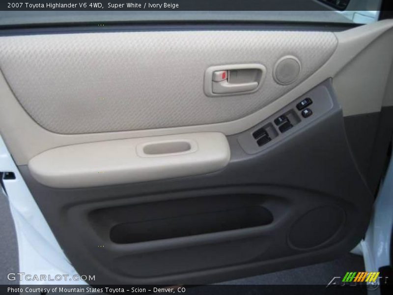 Super White / Ivory Beige 2007 Toyota Highlander V6 4WD
