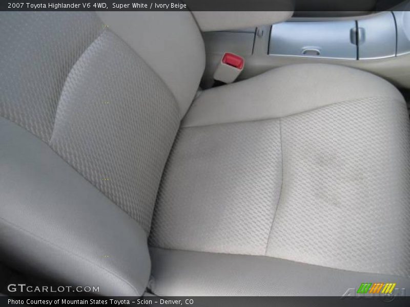 Super White / Ivory Beige 2007 Toyota Highlander V6 4WD